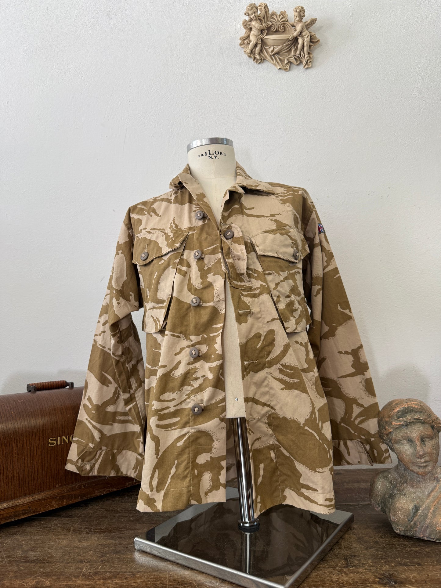 Vintage British Army Dpm Jacket “M”