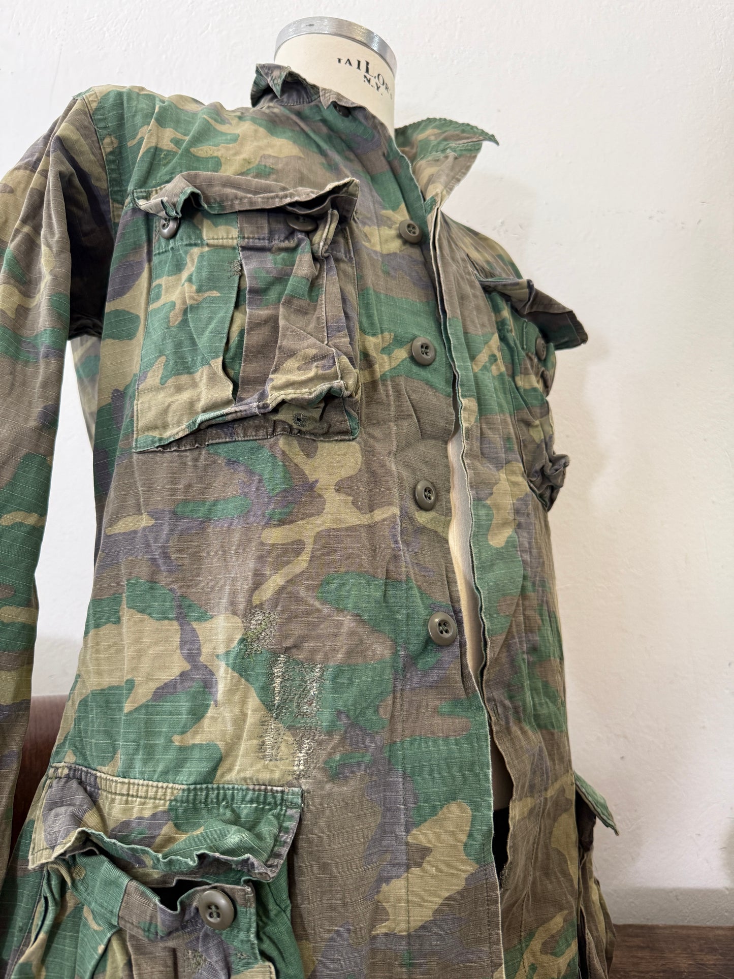 Vintage 1970-80s ERDL Camouflage Pattern Hot Weather Jacket Ripstop “S/M”