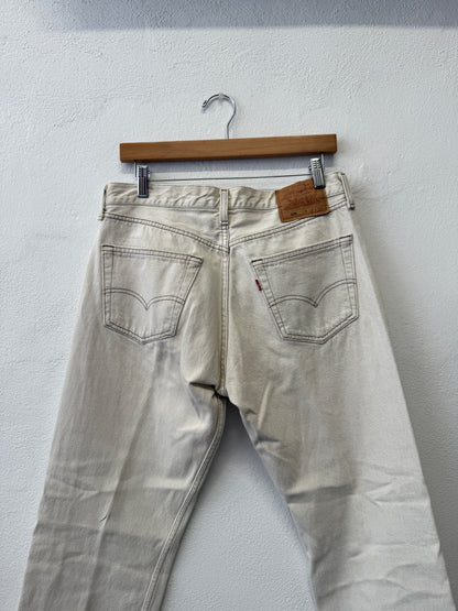 Vintage Levi’s 501 Made in Usa “W32 W30”