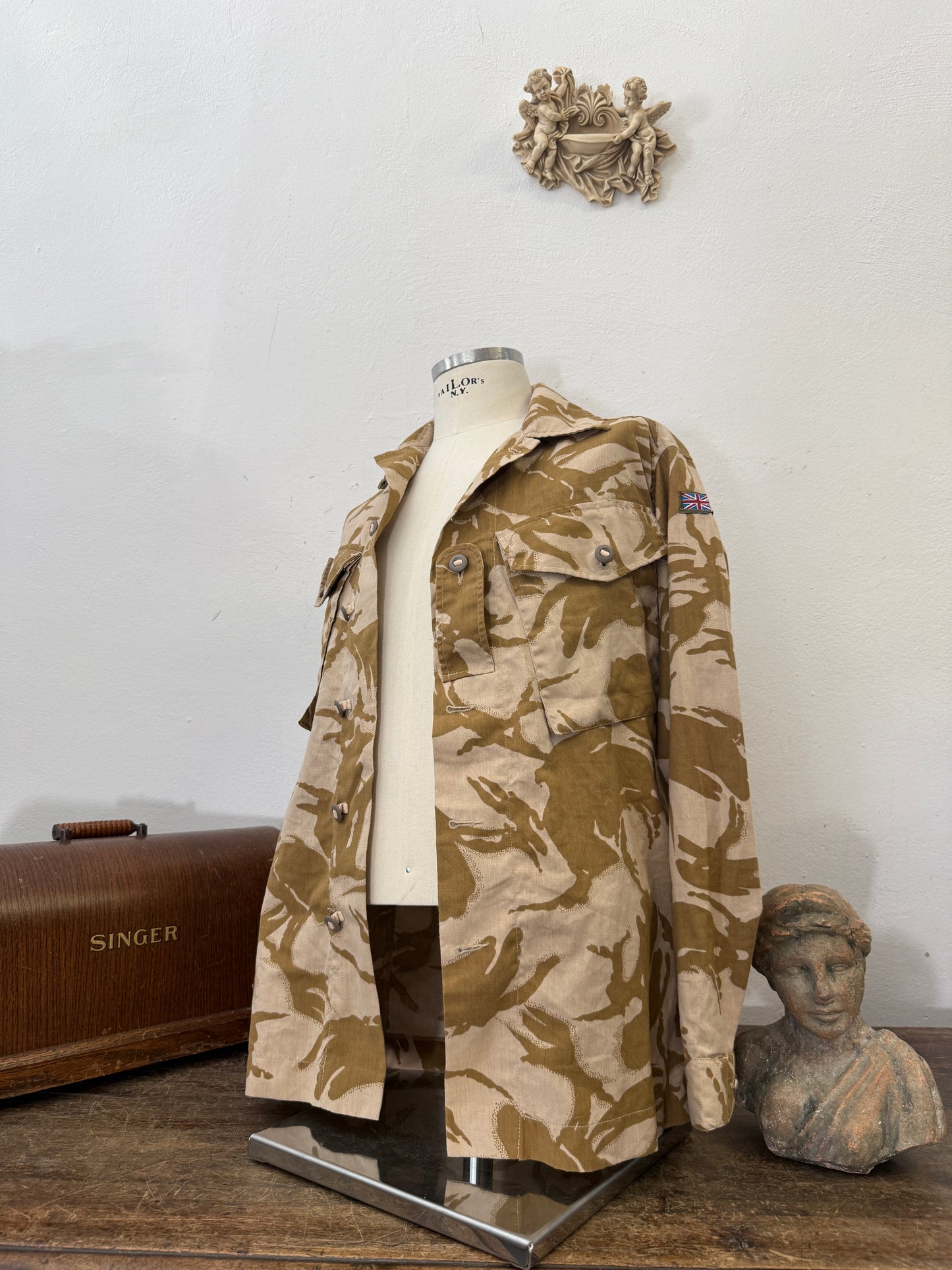 Vintage British Army Dpm Jacket “L/XL”