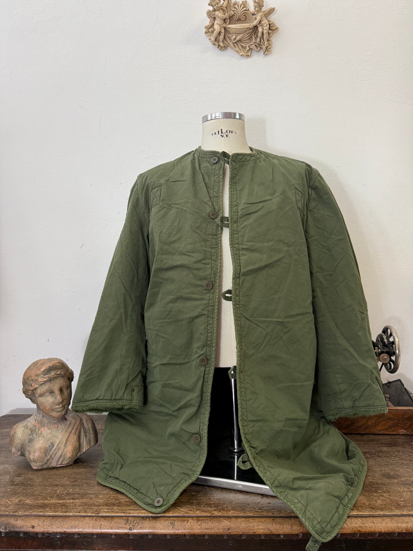 Vintage 70/80’s Swedish Army Jacket “L”