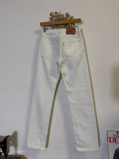 Vintage Levi’s 501 Made in Usa “W25   L30”