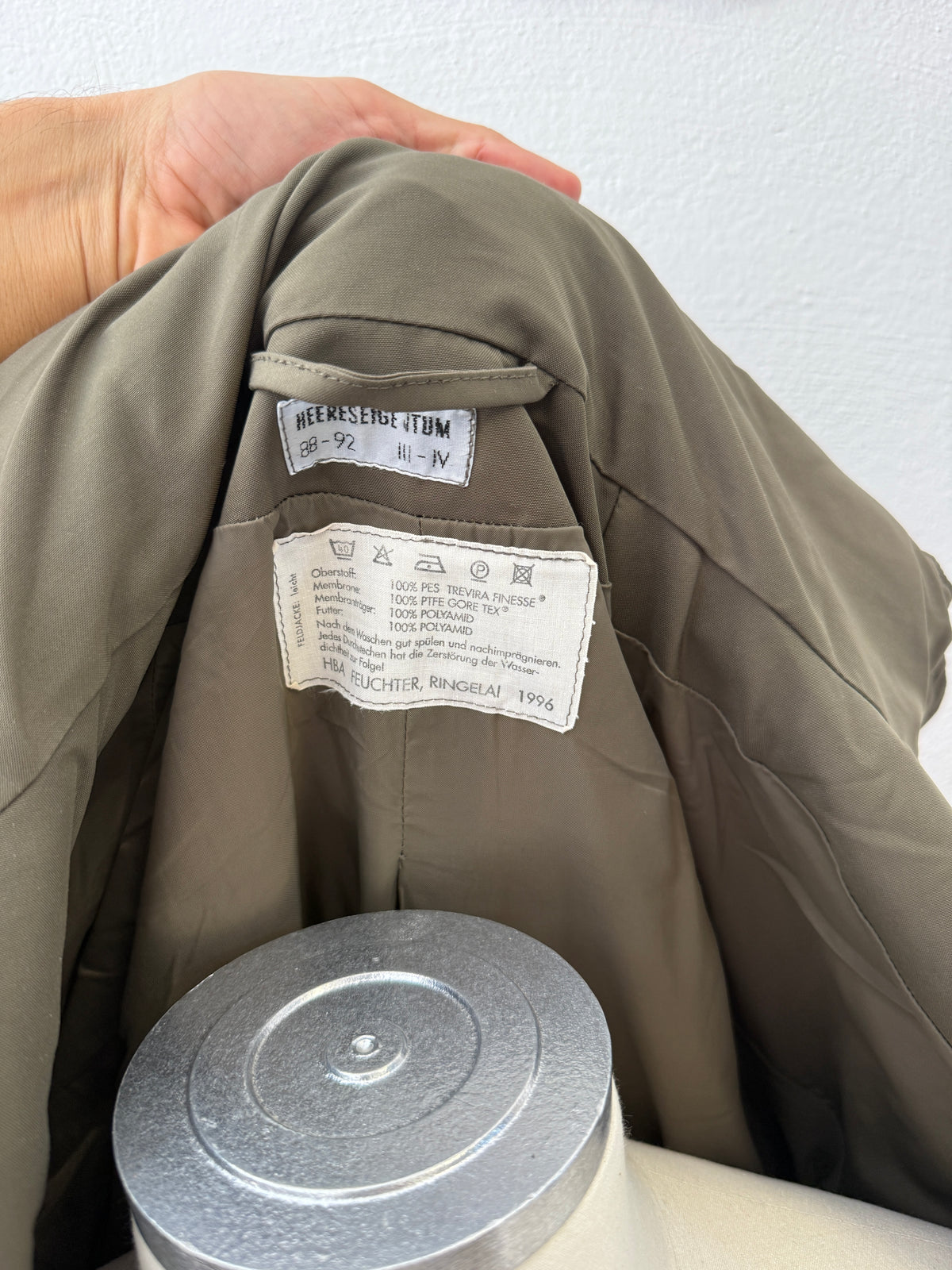 Vintage 90’s Austrian Army Jacket “L”