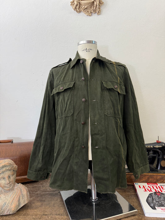 Vintage 80’s Faded Hungarian Army Shirt “M/L”