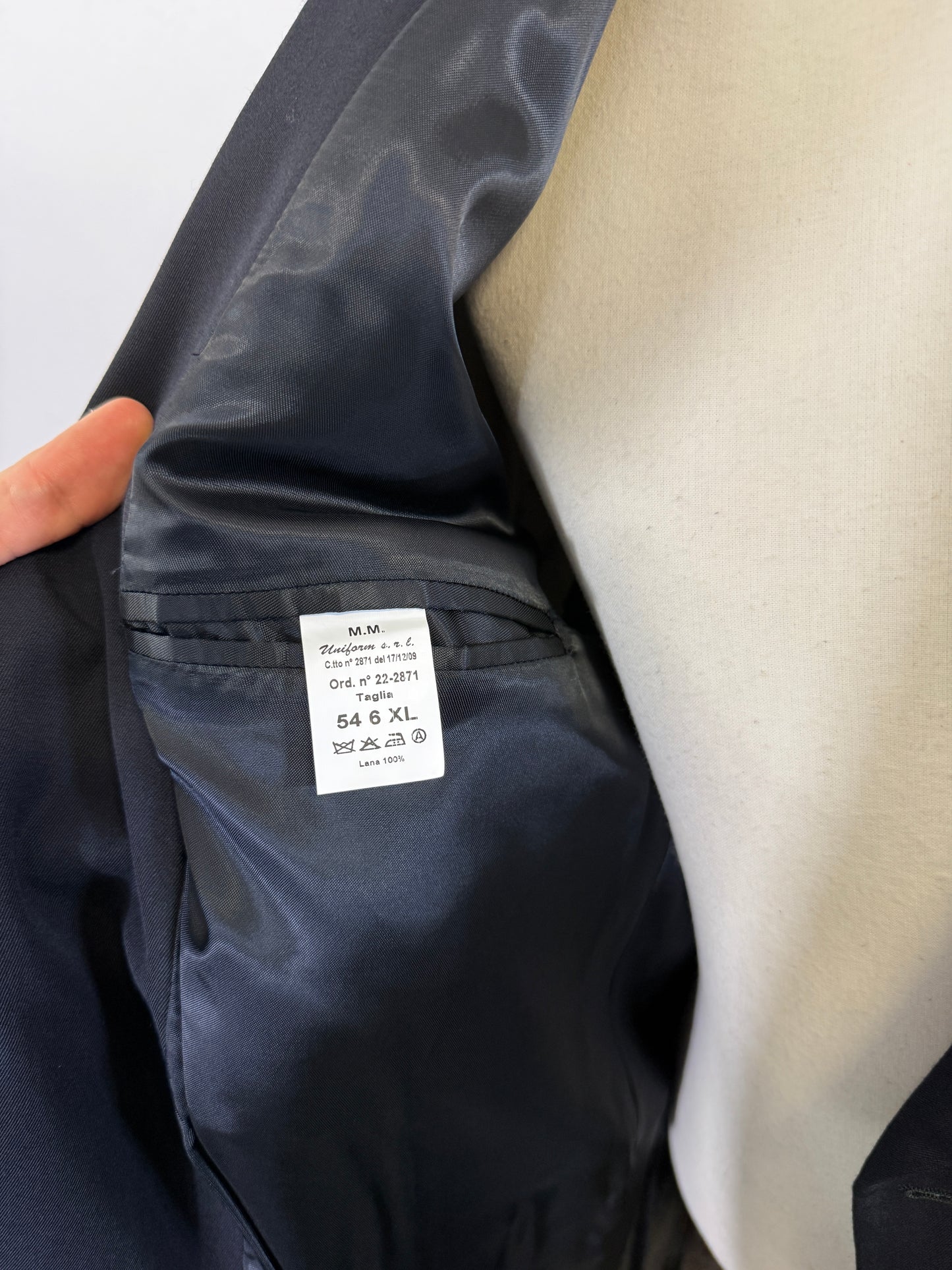 Vintage 00’s Italian Navy Double Breasted Jacket “XL”