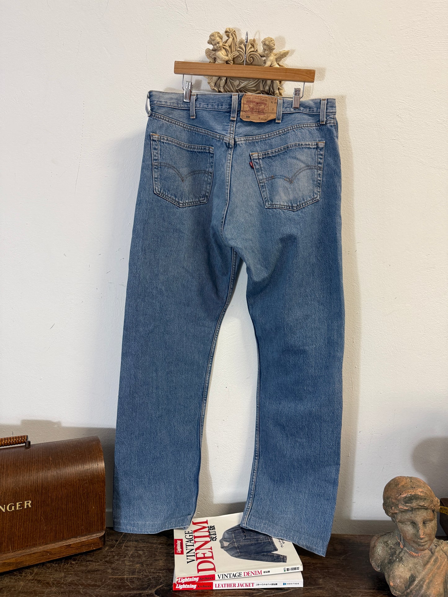 Vintage Levi’s 501 Made in Usa “W40 L34”
