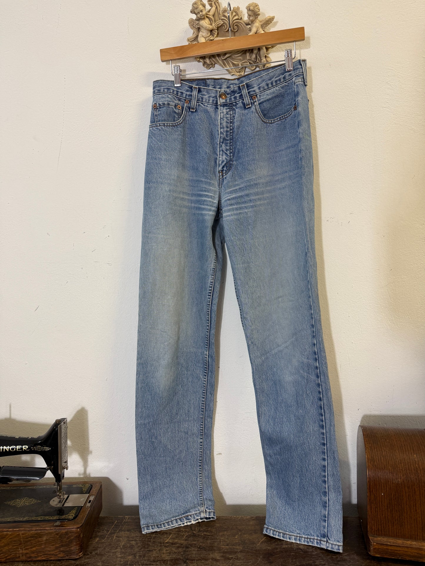 Vintage Levi’s 882 Orange Tab “W31 L34”