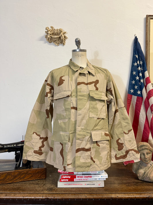 Deadstock BDU Camo Jacket Rip Stop US Army –  Faded “L/XL”