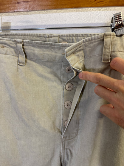 Vintage 80’s German Army Moleskin Cargo Pants “W35”