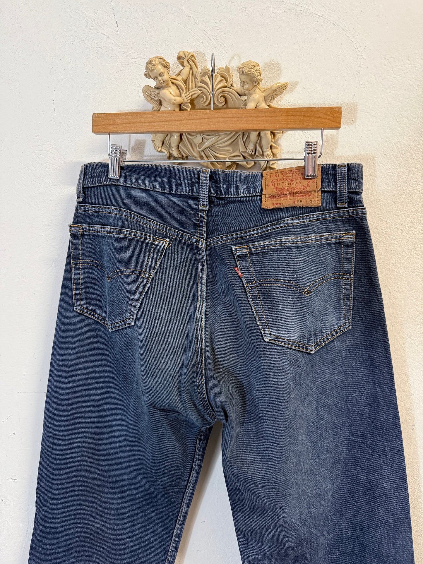 Vintage Levi’s 501 Made in Usa “W33 L30”