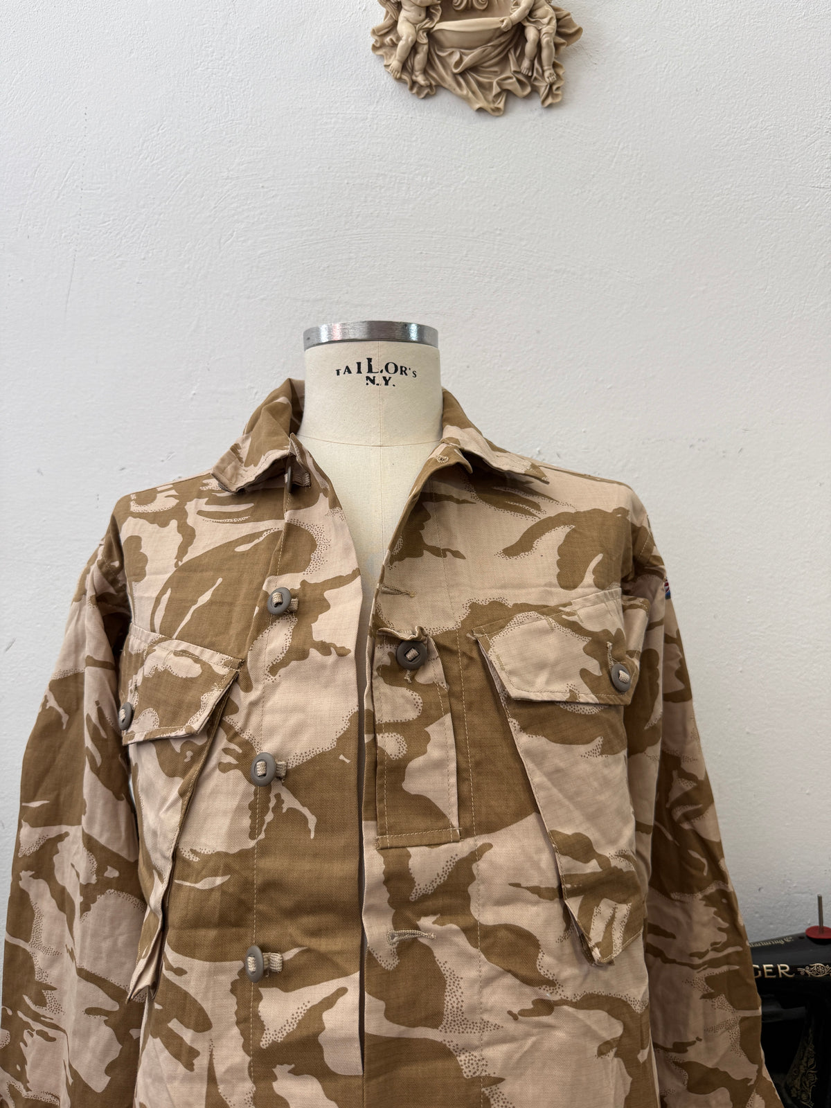 Vintage British Army Dpm Jacket “L/XL”