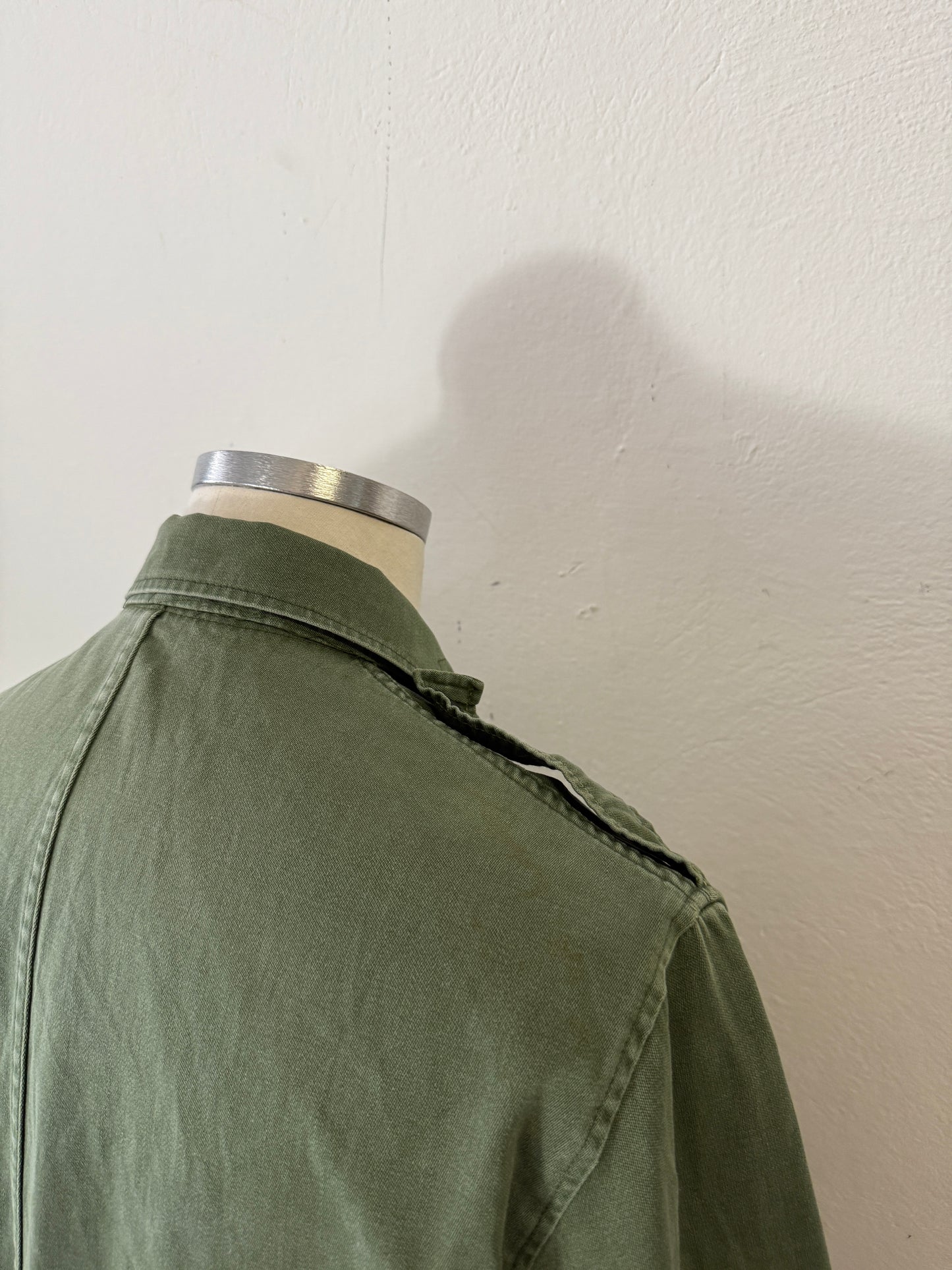 Vintage 80’s  Hungarian Army Shirt “M/L”