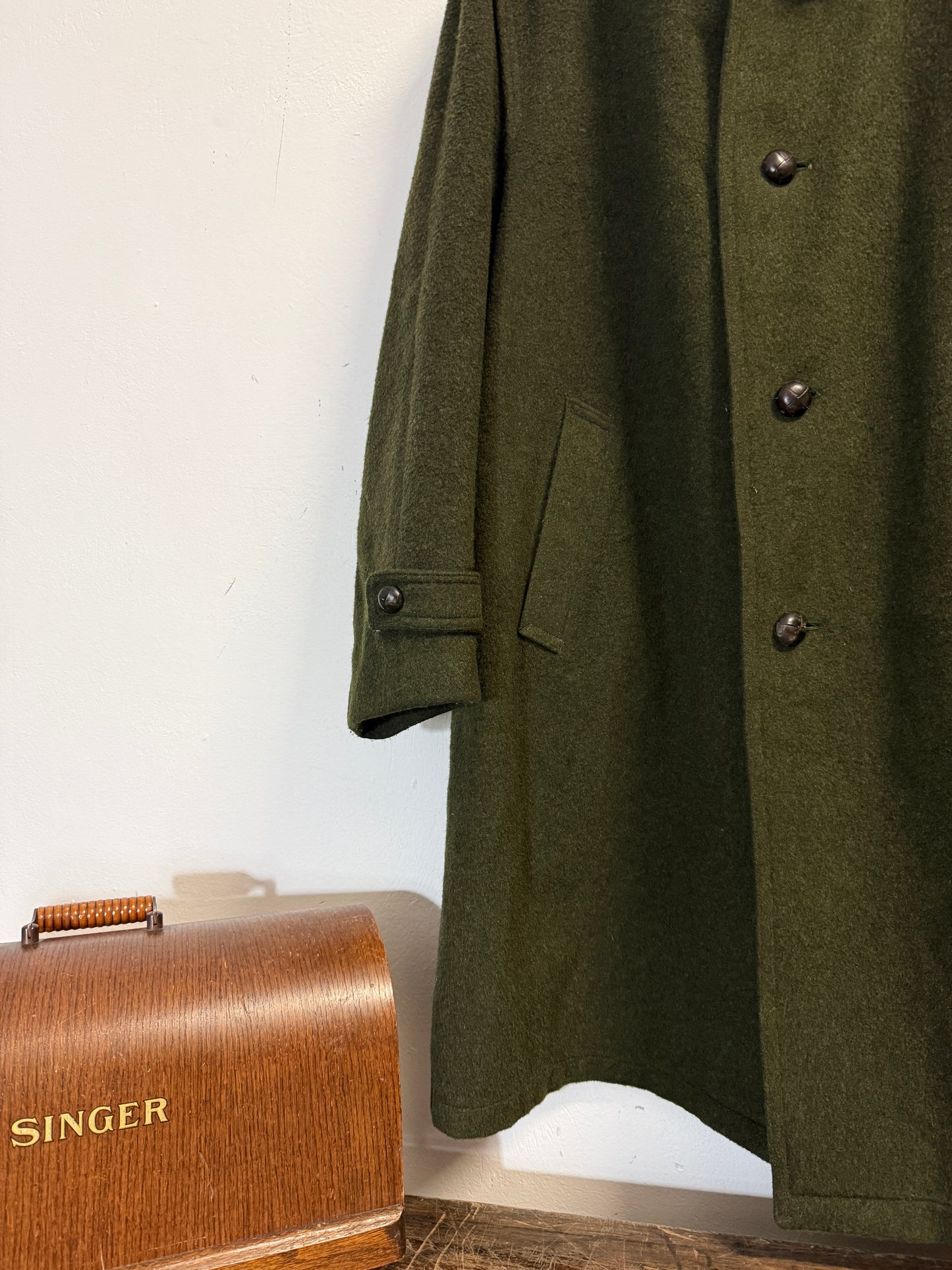 Vintage 80’s Loden Coat “XL”