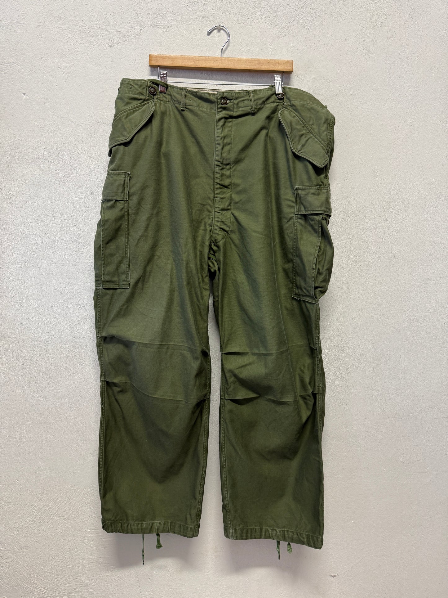 Vintage M51 Us Army Cargo Pants “W42”