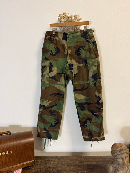 Vintage Woodland Camo Cargo Pants Us Army “W34”