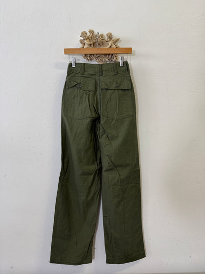 Vintage Fatigue Pants Us Army “W24”