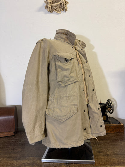 Vintage Khaki Field Jacket M65 Us Army  “M”