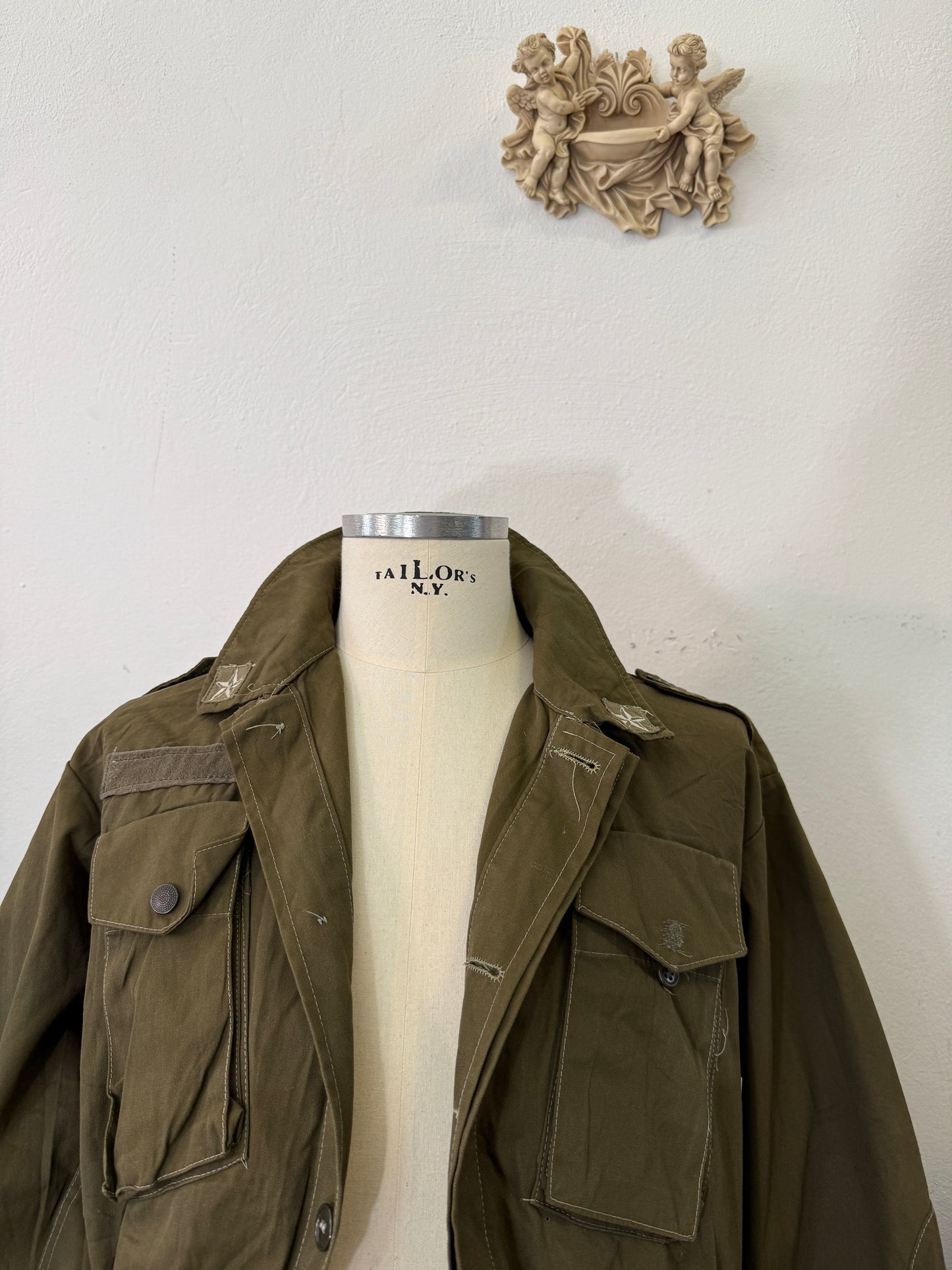 Vintage 80’s Italian Army Jacket “L”