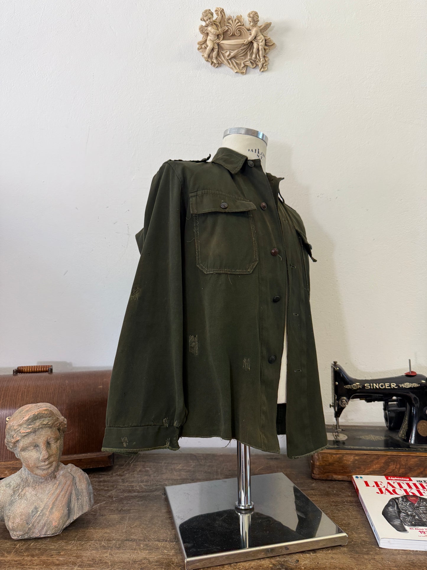 Vintage 80’s Faded Hungarian Army Shirt “S”