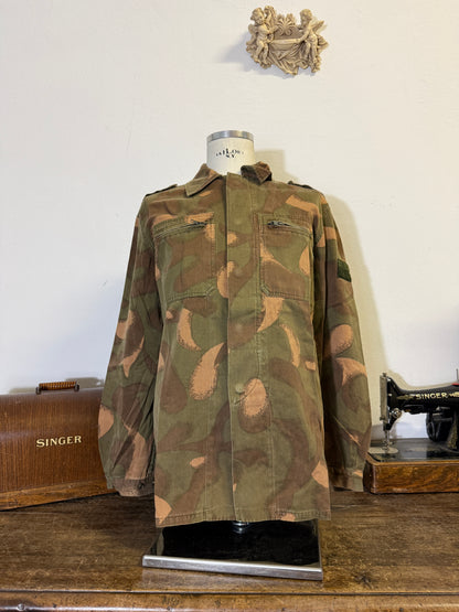 Vintage 90’s Hungarian Army Overshirt “L/XL”