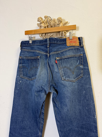 Vintage Levi’s 501 XX “W35 L32”