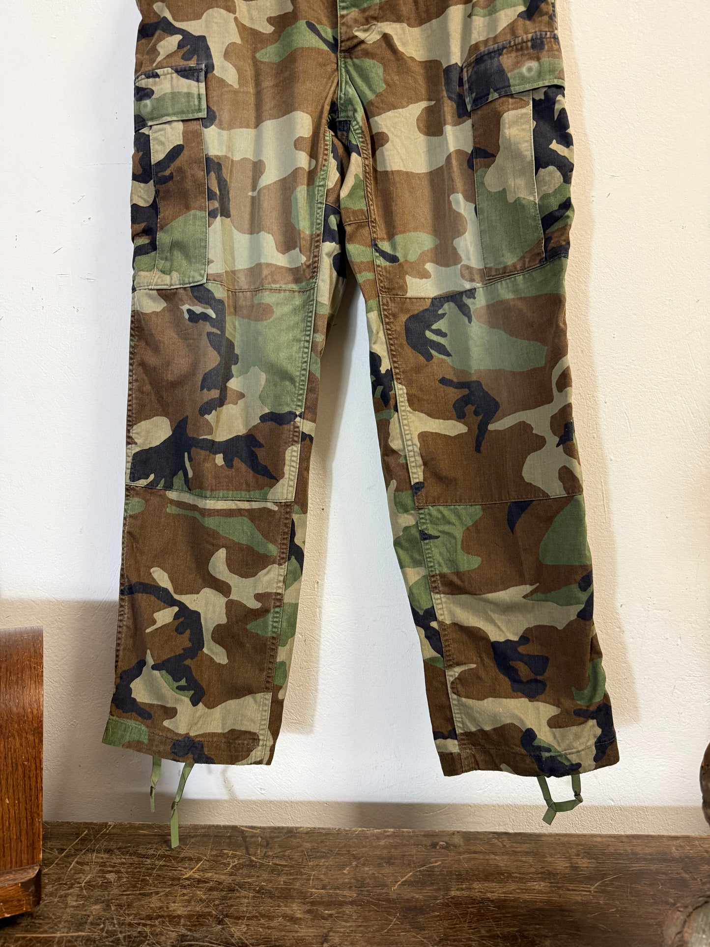 Vintage Woodland Camo Cargo Pants Us Army “W33”