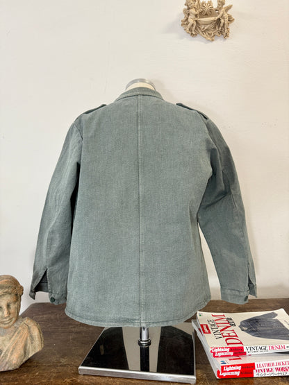 Vintage Swiss Army Jacket “M/L”