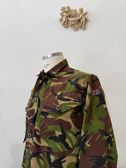 Vintage 90’s British Army Camo Jackets “XS”