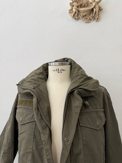 Vintage 90’s Austrian Army Jacket “L”
