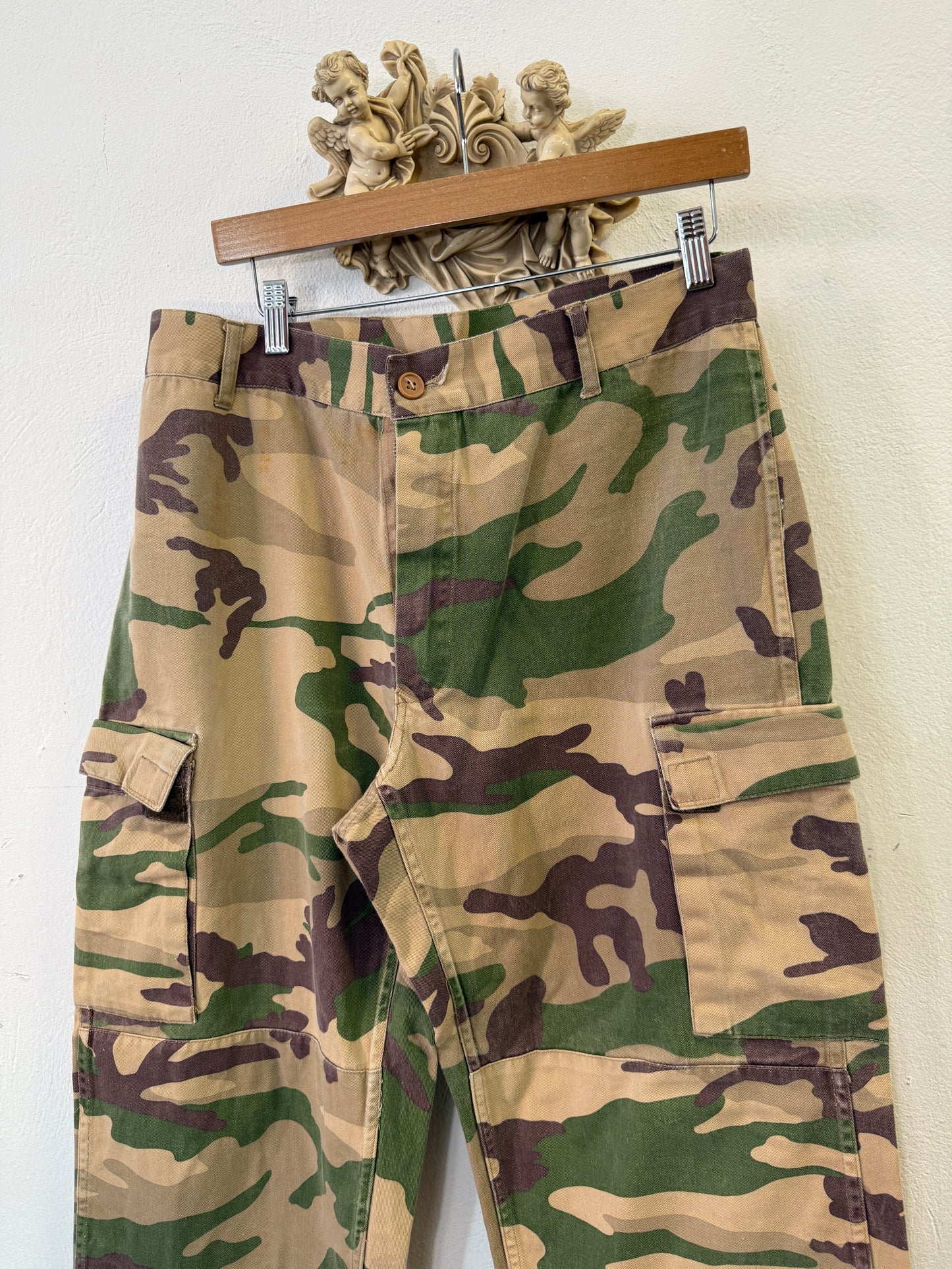Vintage Italian Army Cargo Pants “W33”
