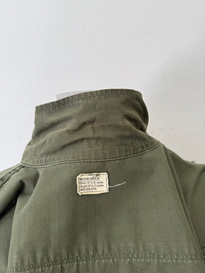 Vintage 60’s Jungle Jacket Rip Stop Us Army “M/L”