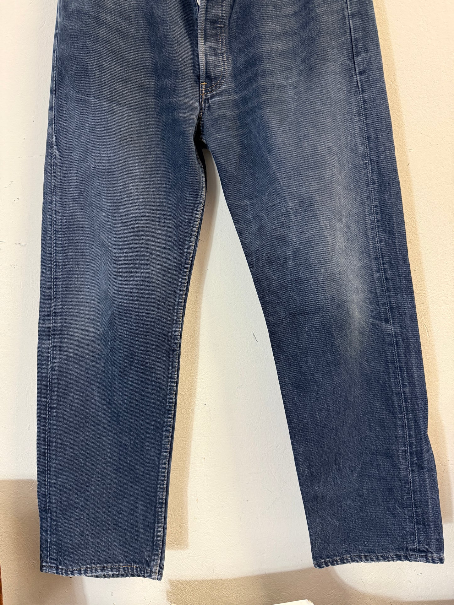 Vintage Levi’s 501 Made in Usa “W33 L30”