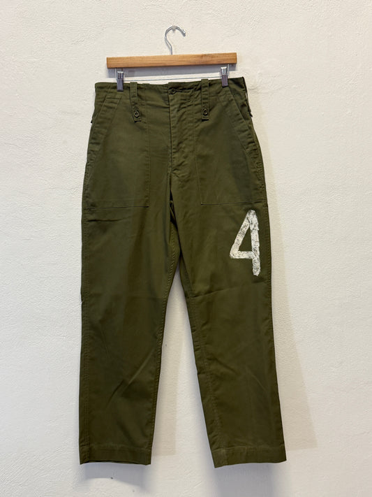 Vintage British Fatigue Army Pants “W32”