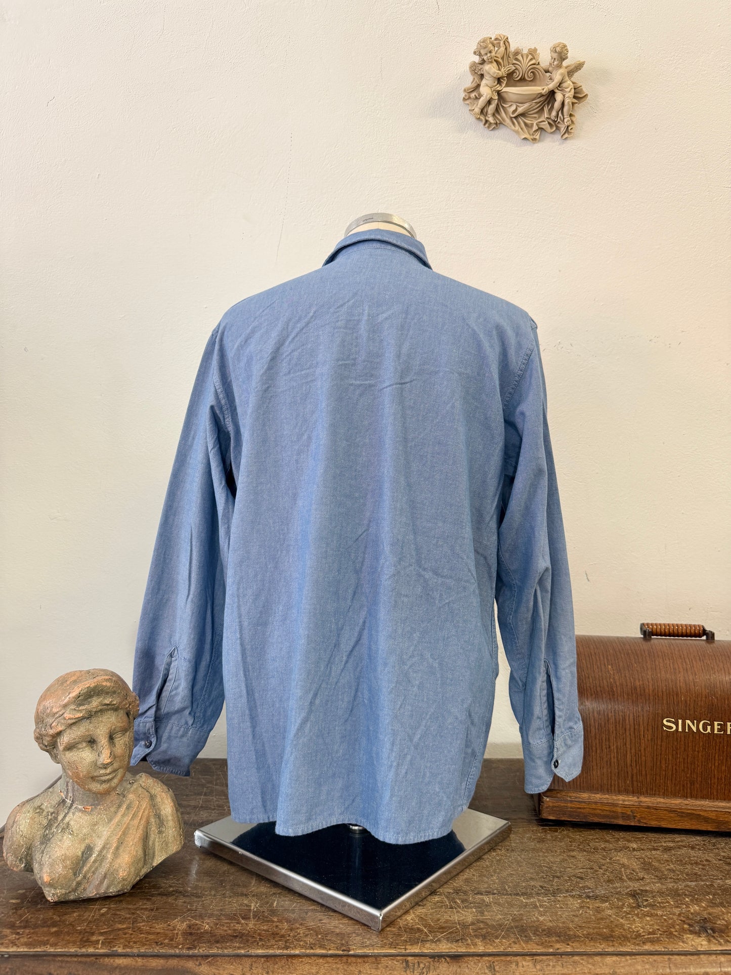 Vintage 90’s Italian Navy Shirt “L”