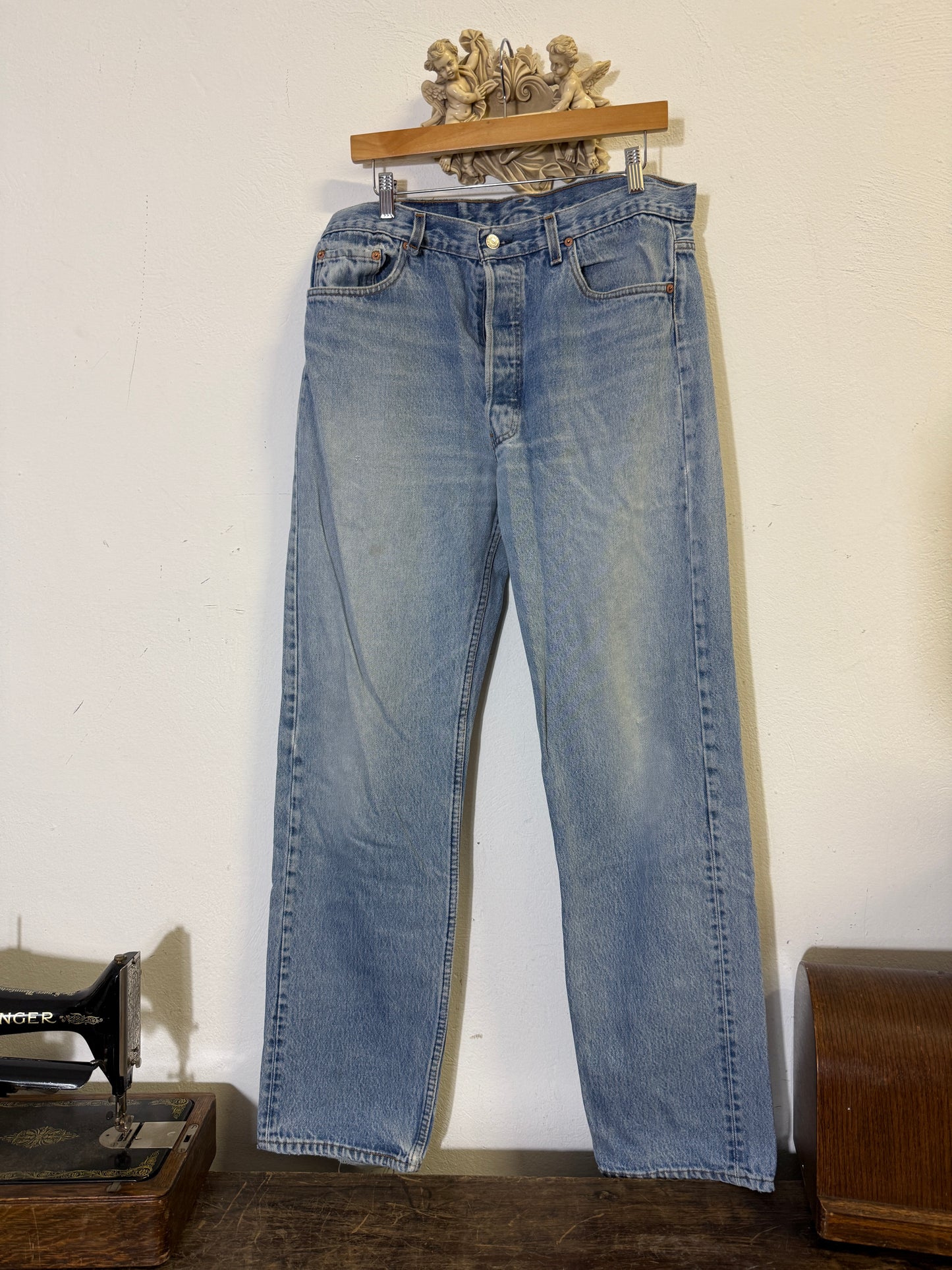 Vintage Levi’s 501 Made In USA “W35 L34”