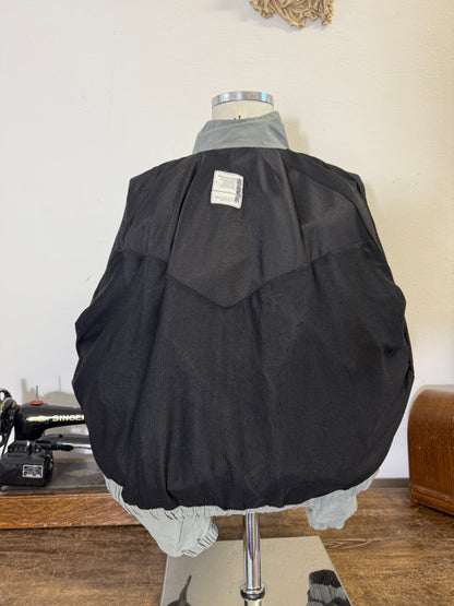 US Army IPFU Reflective Windbreaker – Training Uniform Jacket “L”