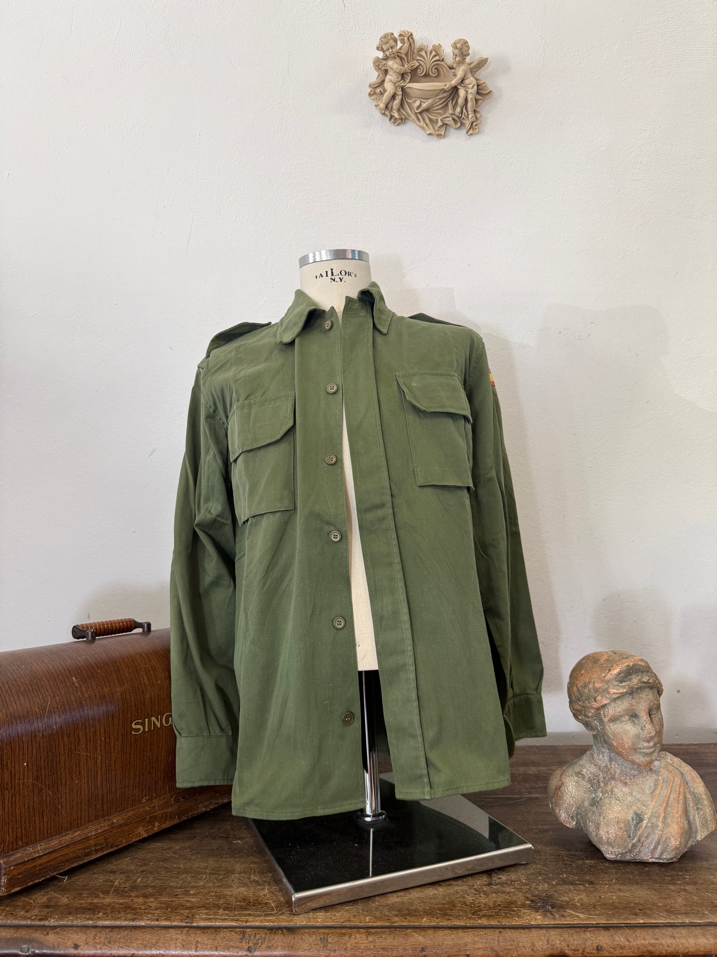 Vintage Spanish Army Shirt “M/L”