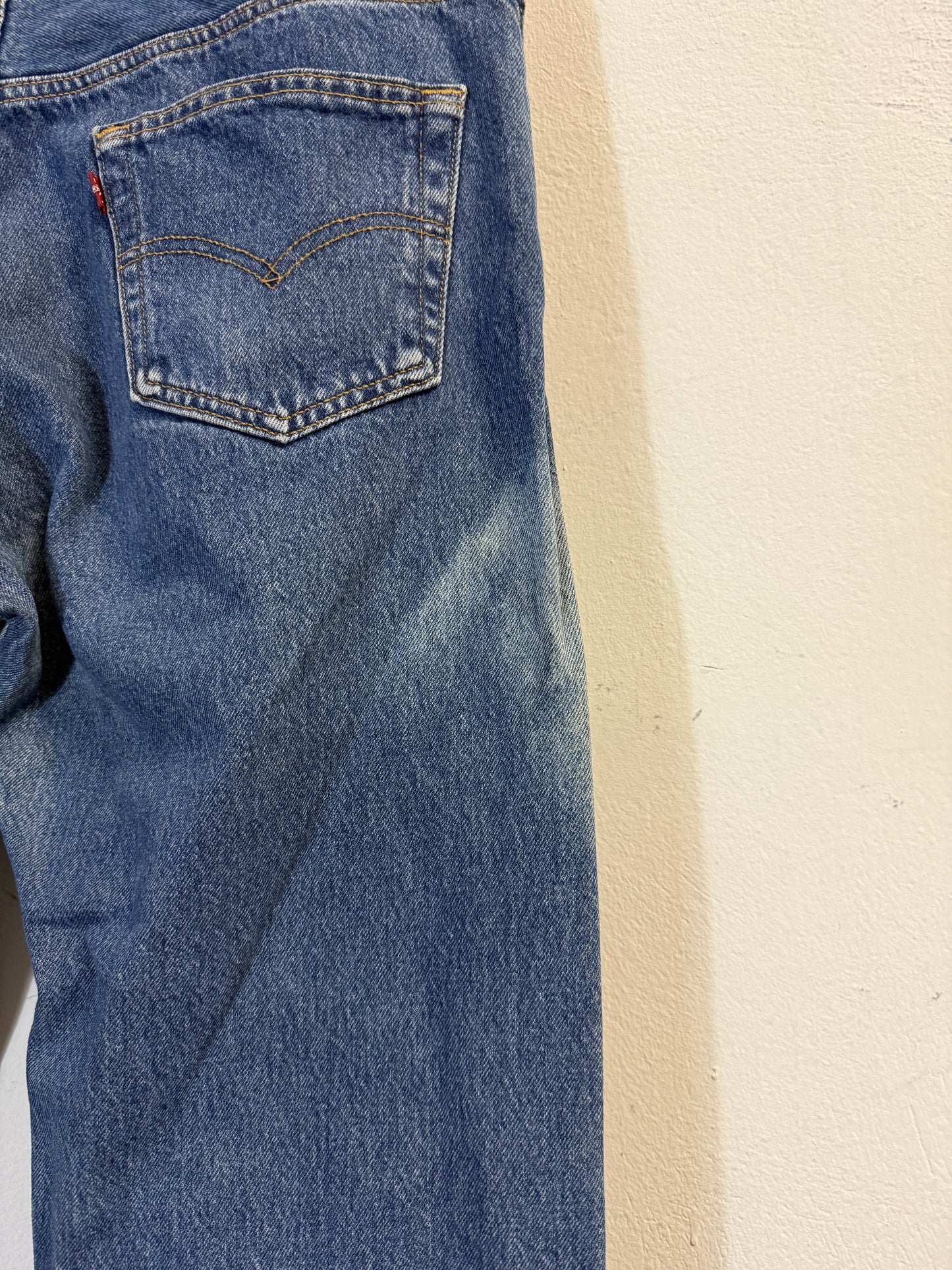 Vintage Levi’s 501 “W34 L34”