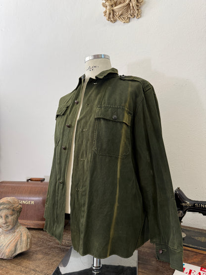 Vintage 80’s Faded Hungarian Army Shirt “M”