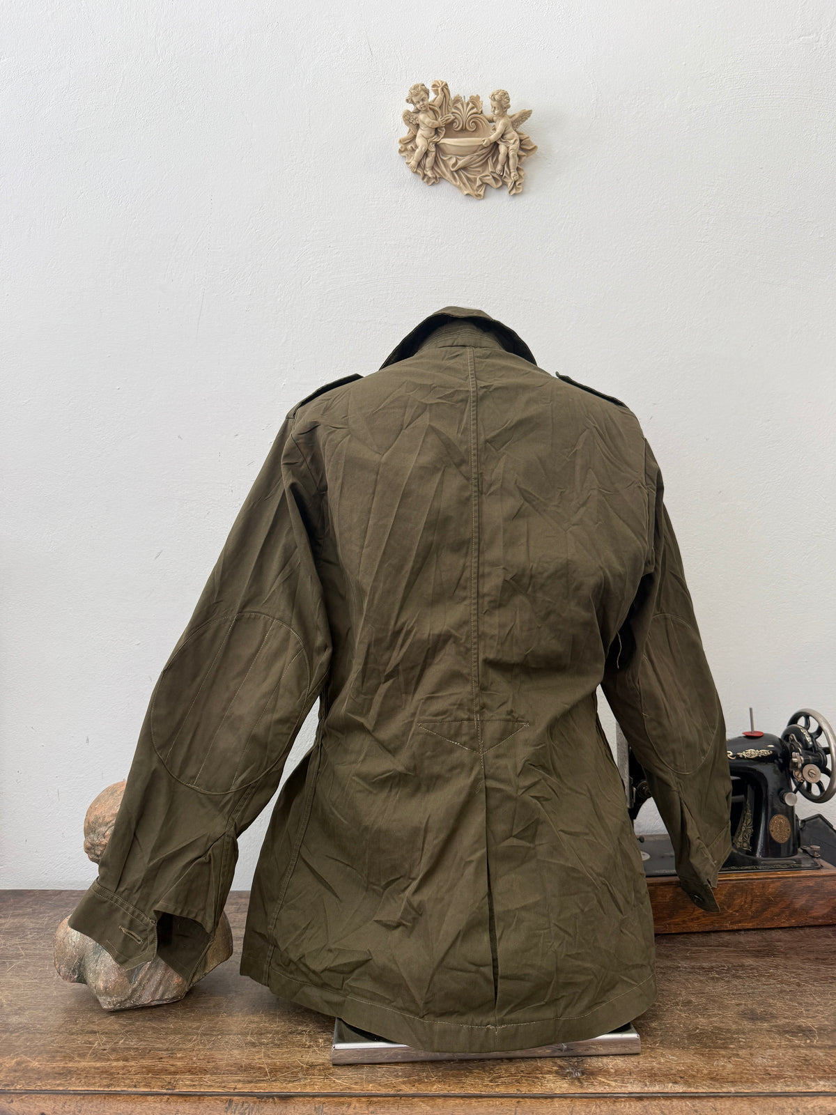 Vintage 80’s Italian Army Jacket “L”