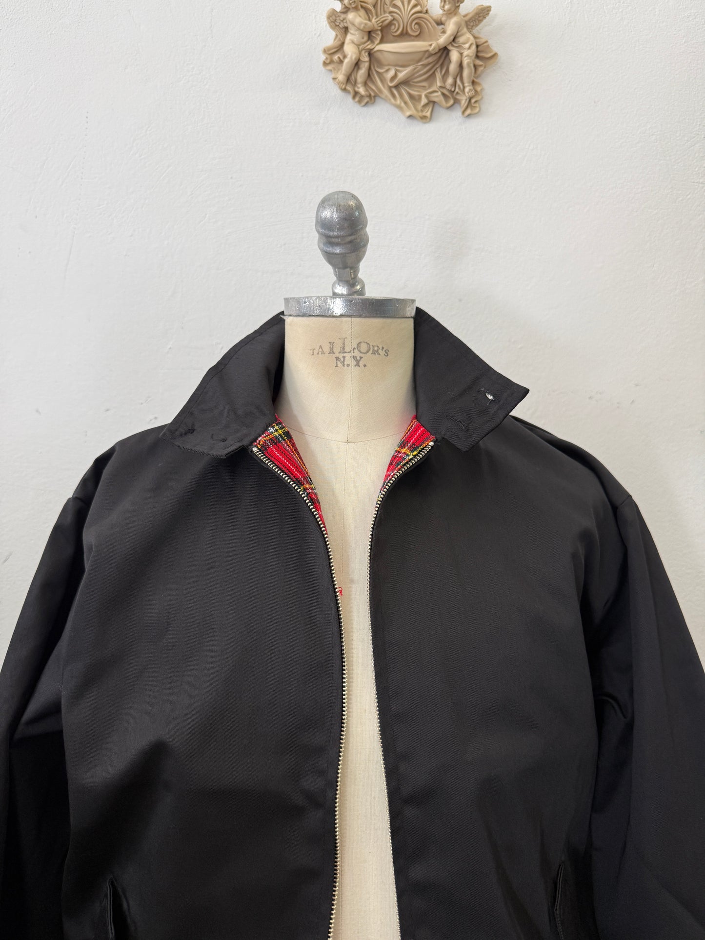 Black British-Style Bomber Jacket “L”