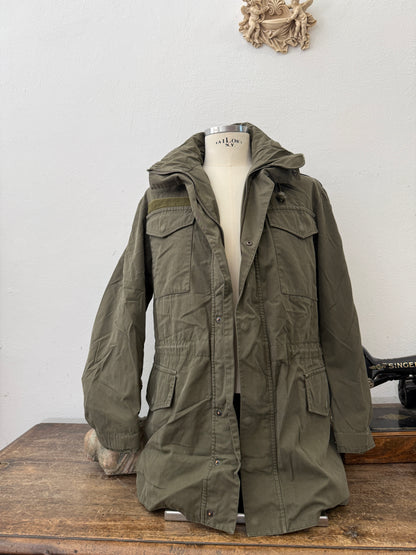 Vintage 90’s Austrian Army Jacket “L”
