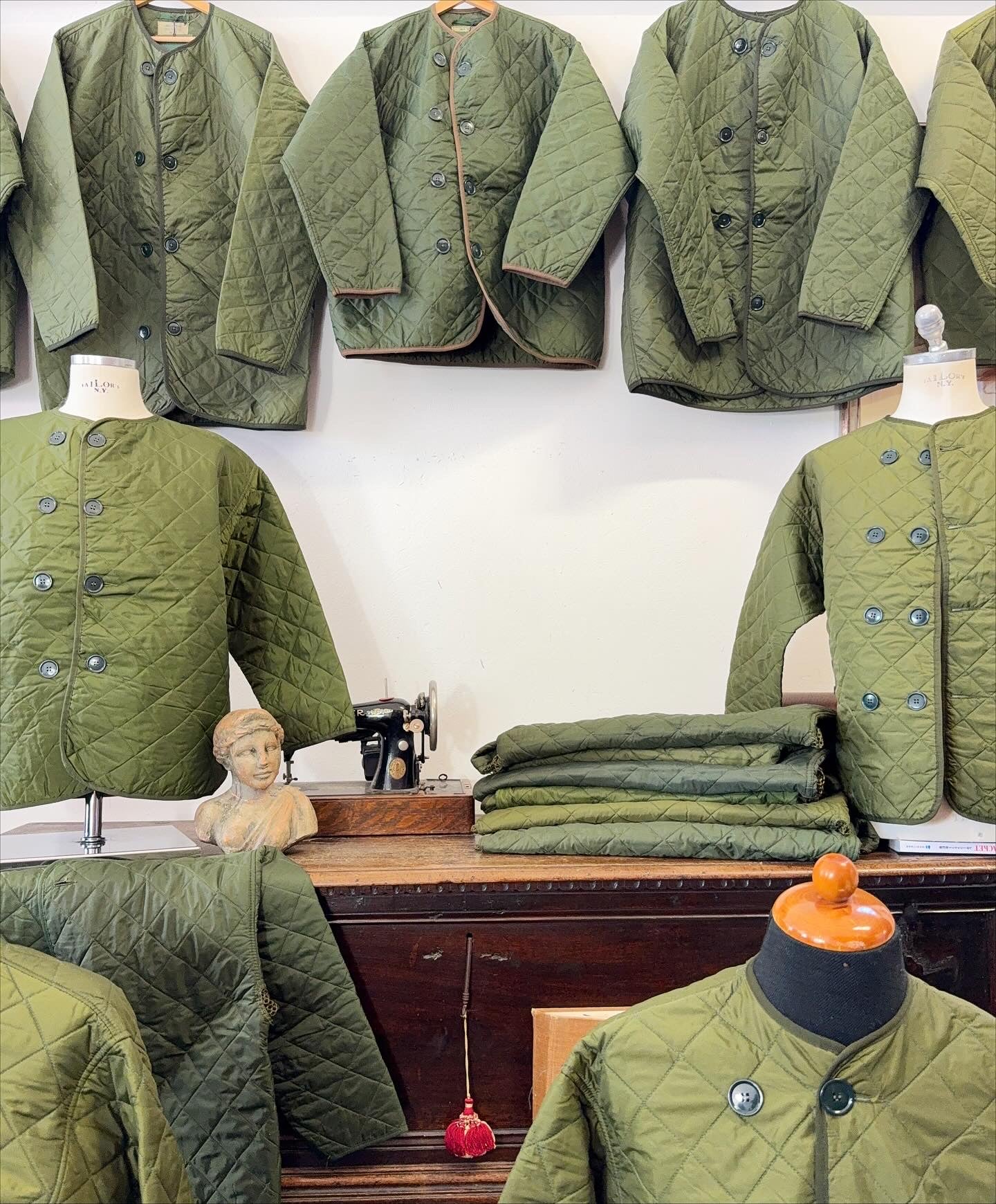 Vintage 90’s British Army Liner - S/M, L/XL