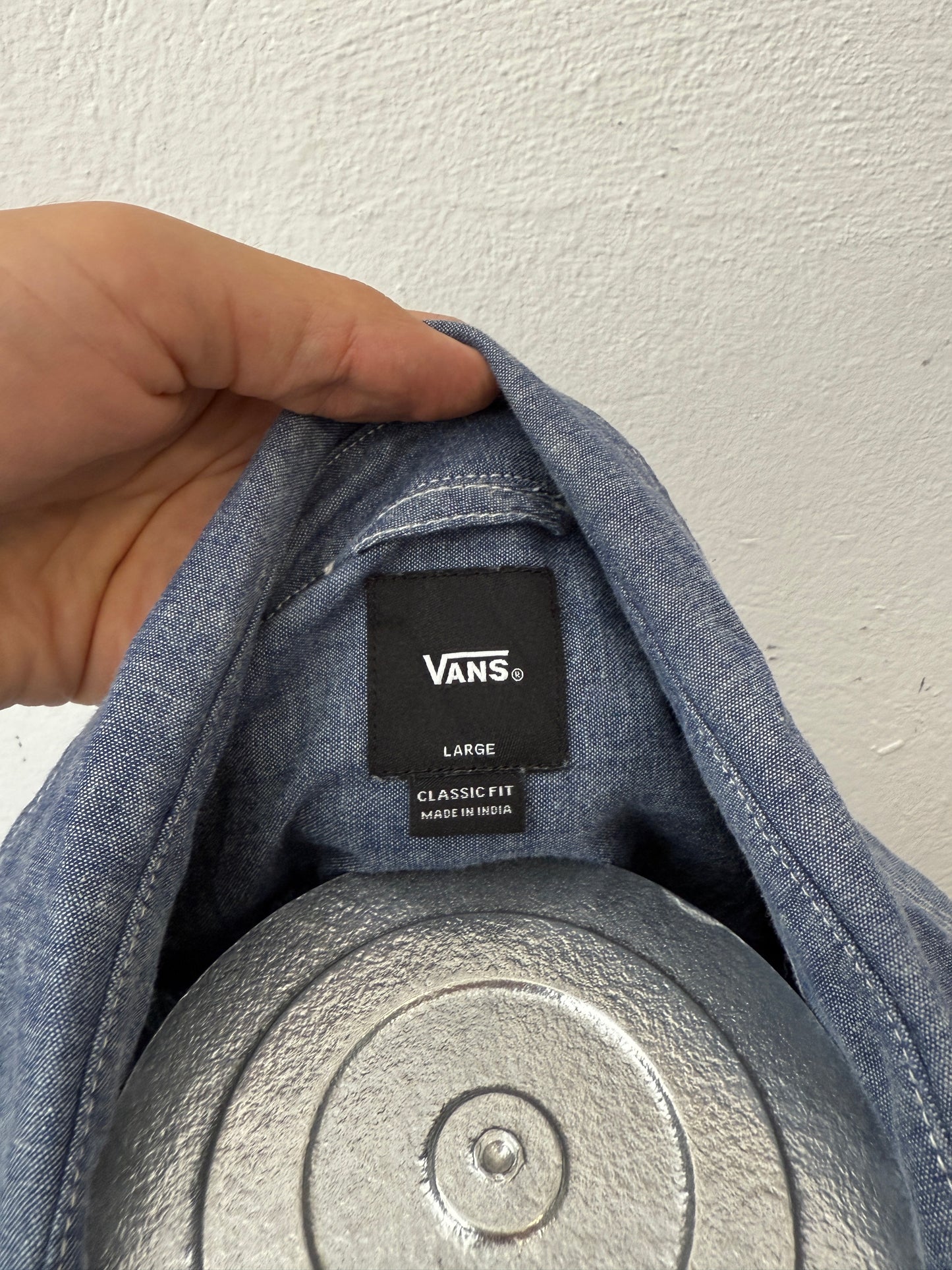 Chambray Shirt Vans “L”