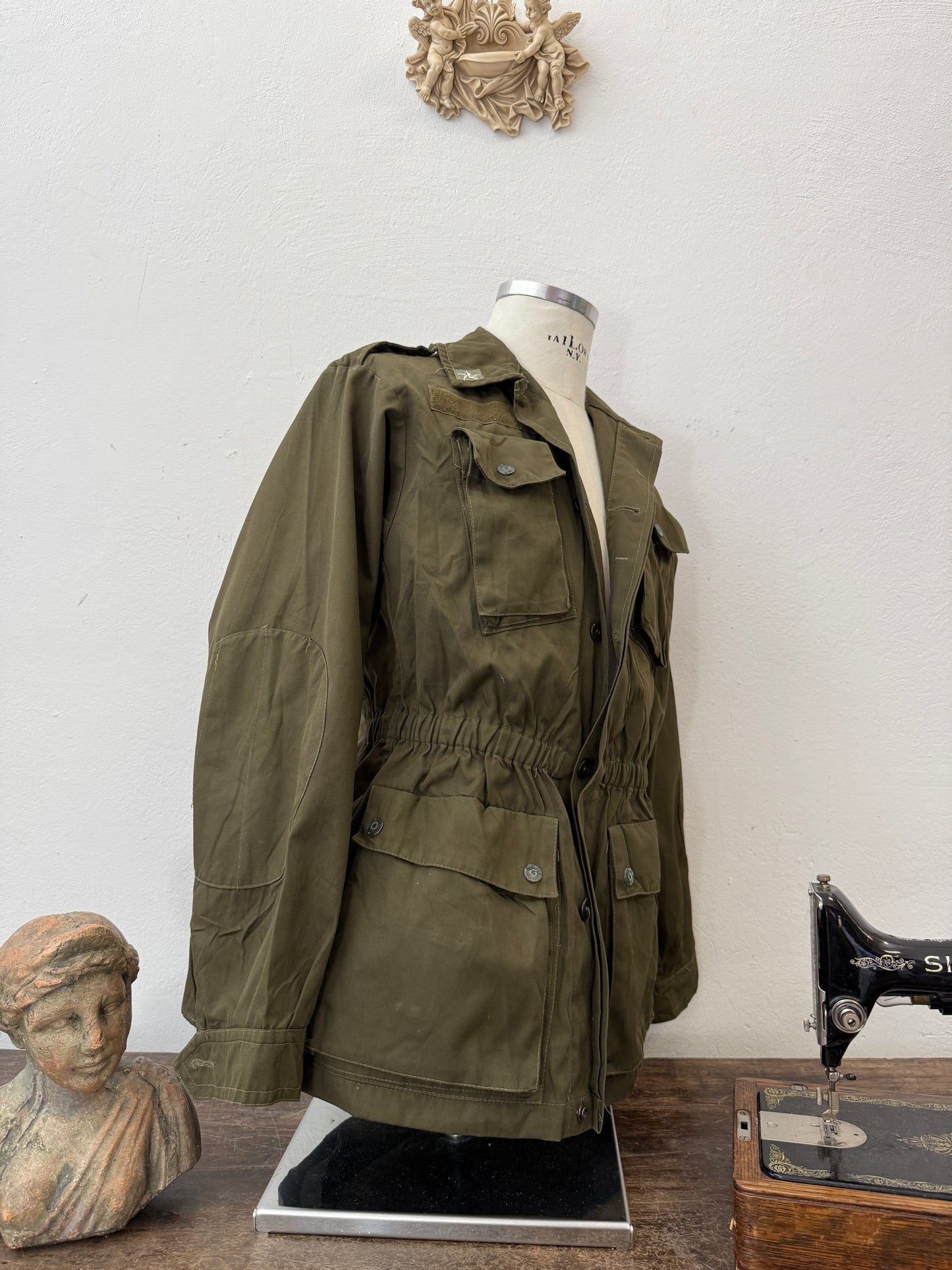 Vintage 80’s Italian Army Jacket “M”