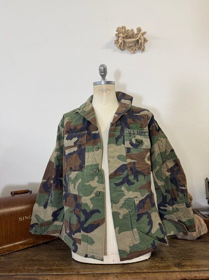Vintage Woodland BDU Jacket Us Army “M”
