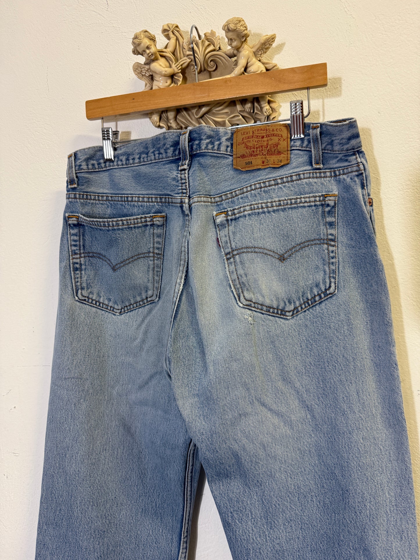 Vintage Levi’s 501 Made In USA “W35 L34”