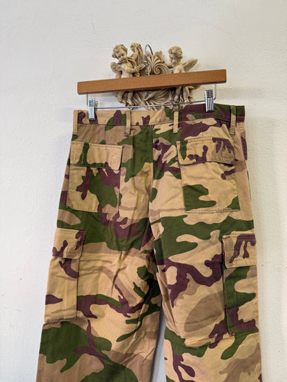 Vintage Italian Army Cargo Pants “W33”