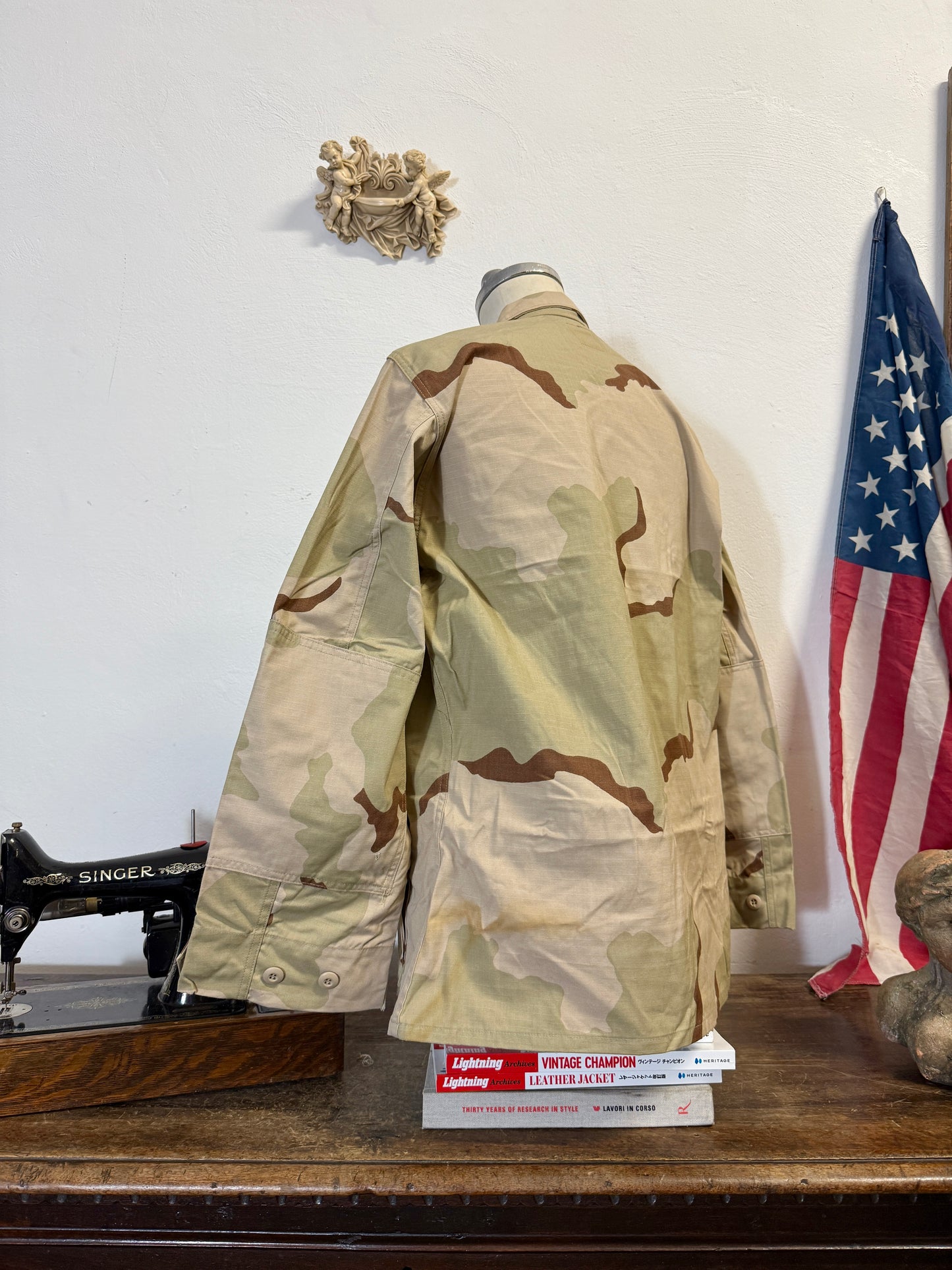 Deadstock BDU Camo Jacket Rip Stop US Army –  Faded “L/XL”