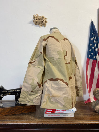 Deadstock BDU Camo Jacket Rip Stop US Army –  Faded “L/XL”